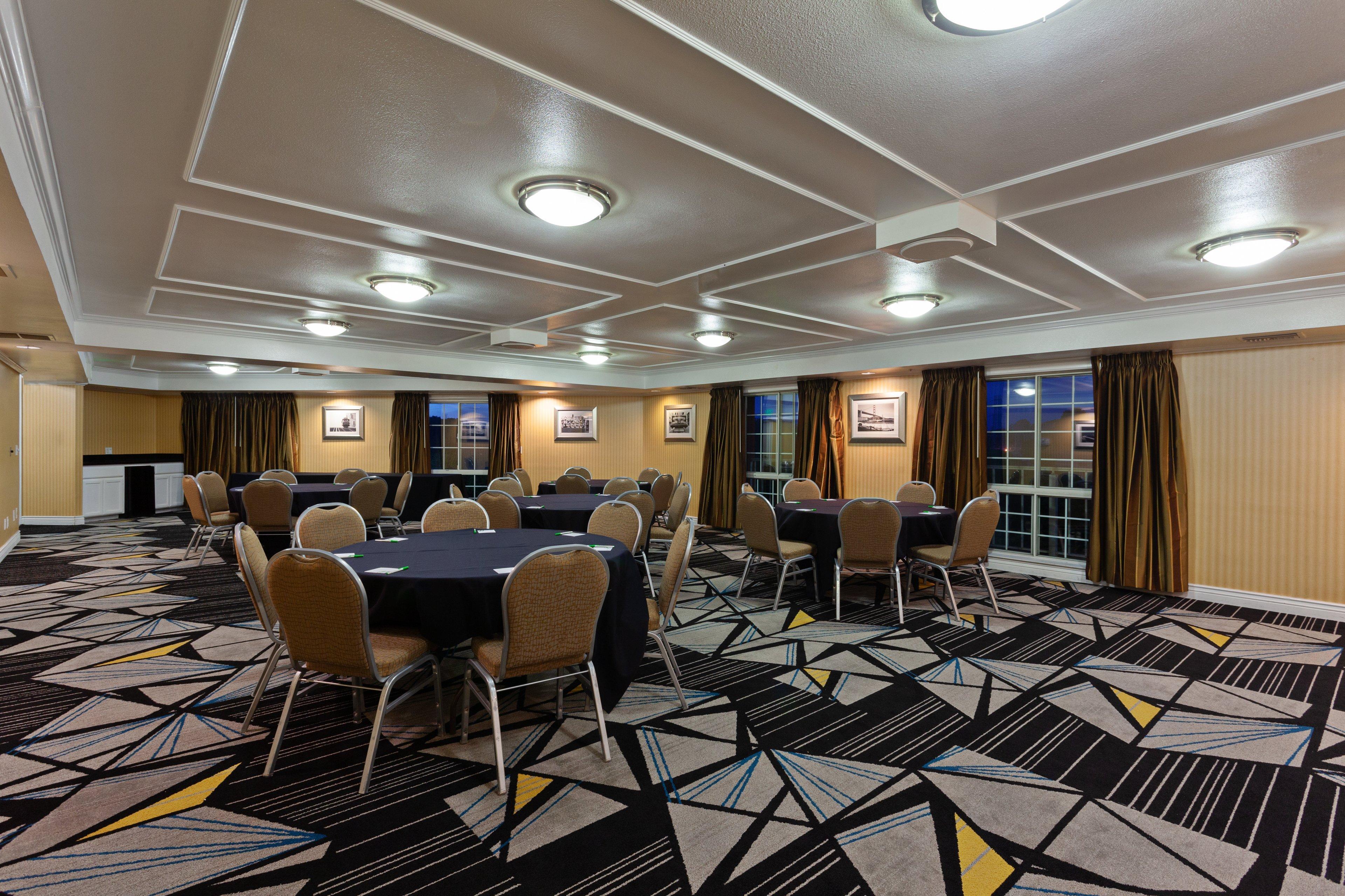 Holiday Inn & Suites San Mateo - Sfo By Ihg Exterior photo