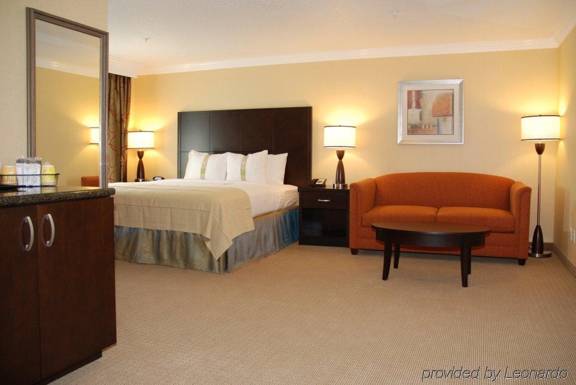 Holiday Inn & Suites San Mateo - Sfo By Ihg Room photo